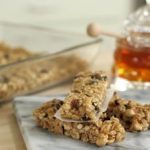 Широкая тягучая медовая плитка