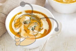 Сладкий картофельный суп с медом