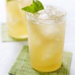 Лимонный напиток с люцерной