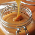 Медово-карамельный соус
