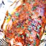 Жареный лосось с перцом Чили