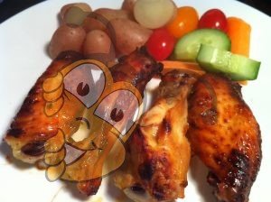 Запеченные куриные крылышки с мёдом