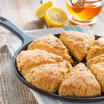 Булочки с лимоном и маком